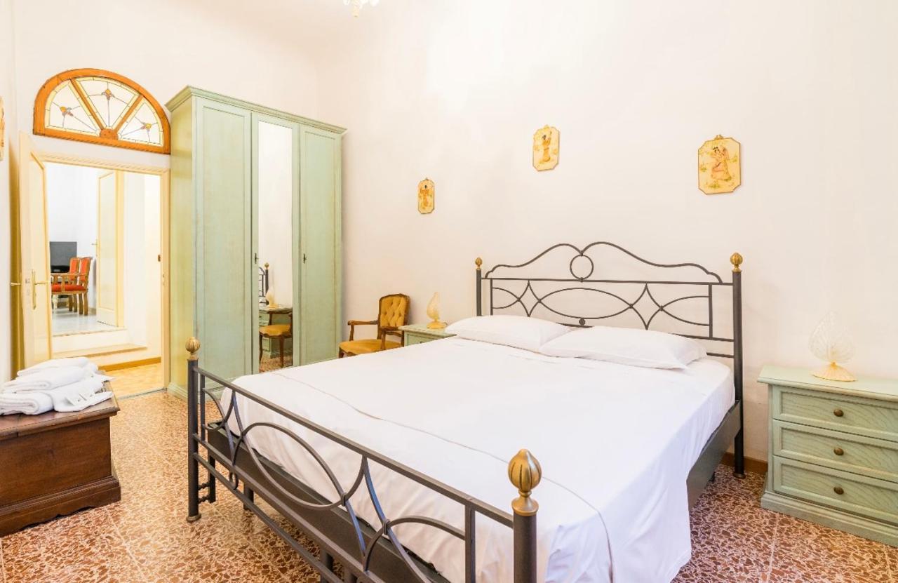 Central And Spacious Apartamento